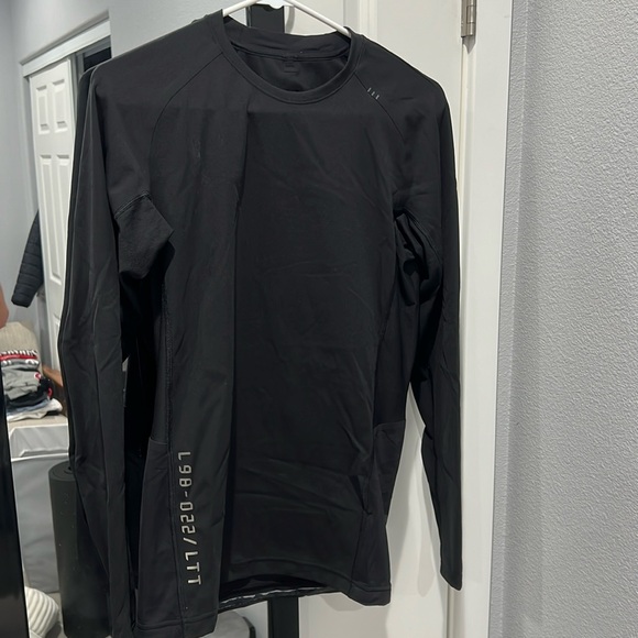Lululemon Thermal Long Sleeve - Picture 1 of 4